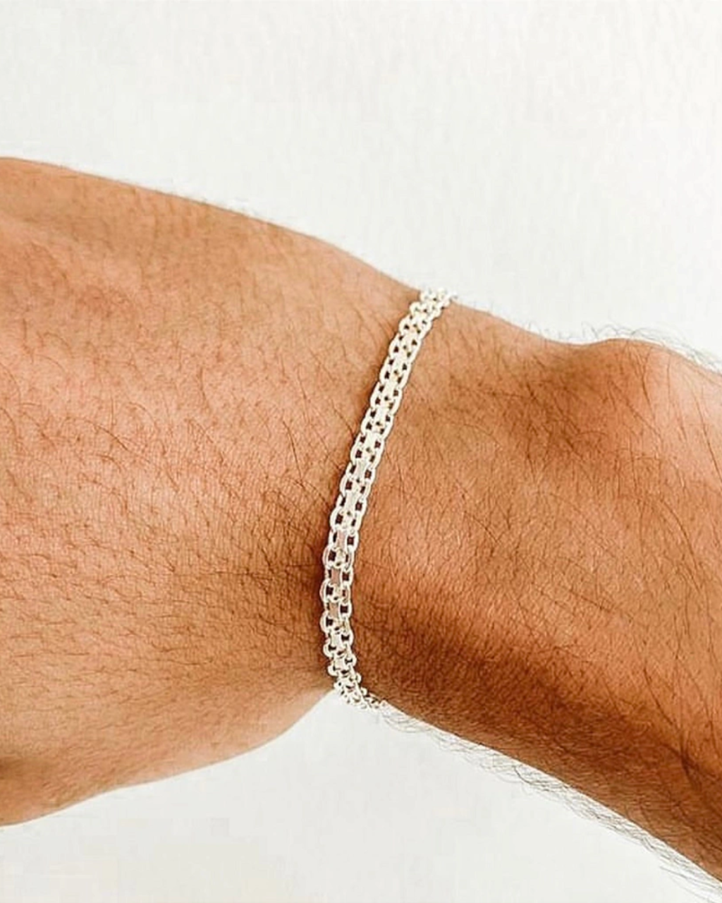 Pulseira de Prata Bismark Elegância e Sofisticação em Cada Elo