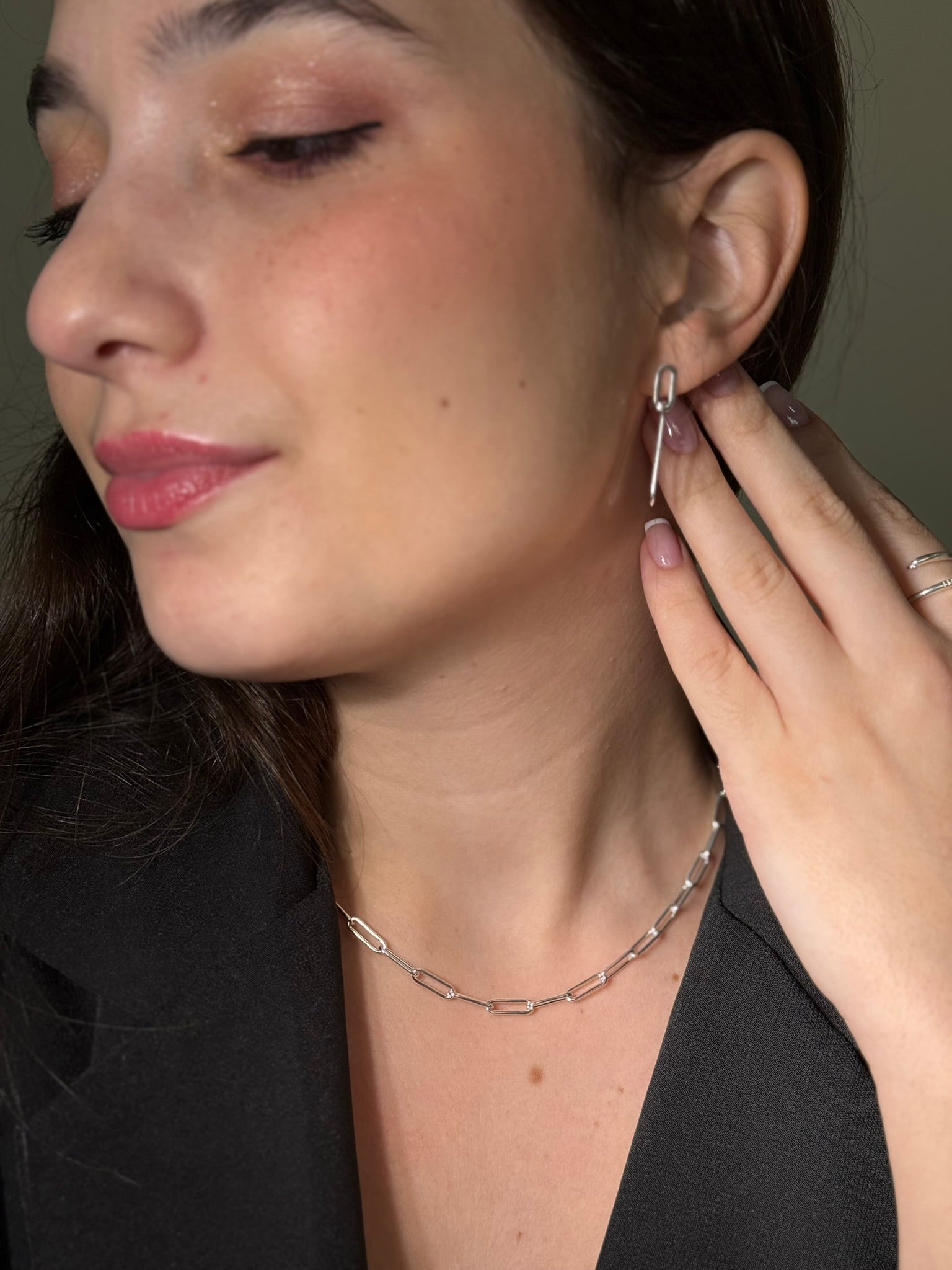 Conjunto Colar e Brinco Elo + Anel Prego Cravejado