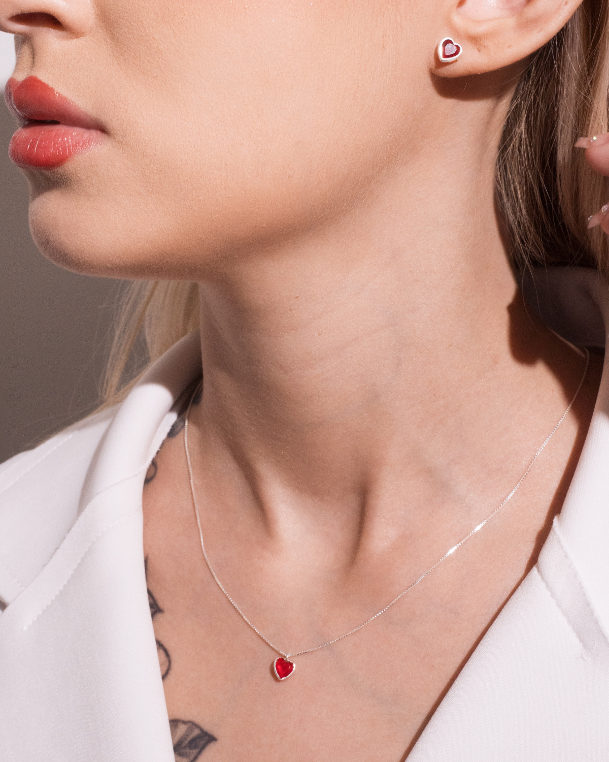 Conjunto Colar e Brinco Ponto de Luz Coração Vermelho Prata 925