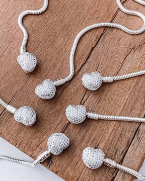 Pulseira Para Berloques de Coração Cravejado De Prata 925