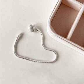 Pulseira Para Berloques de Coração Cravejado De Prata 925
