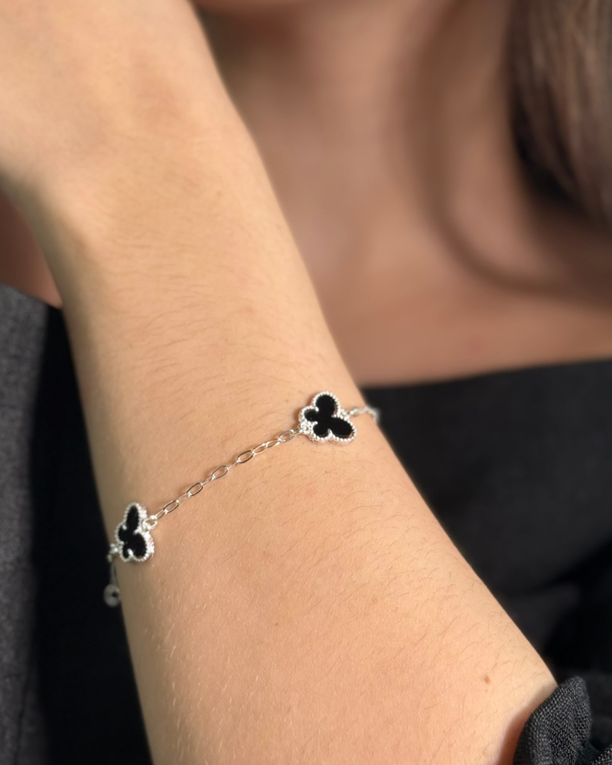 Pulseira Três Borboletas Pretas em Prata 925