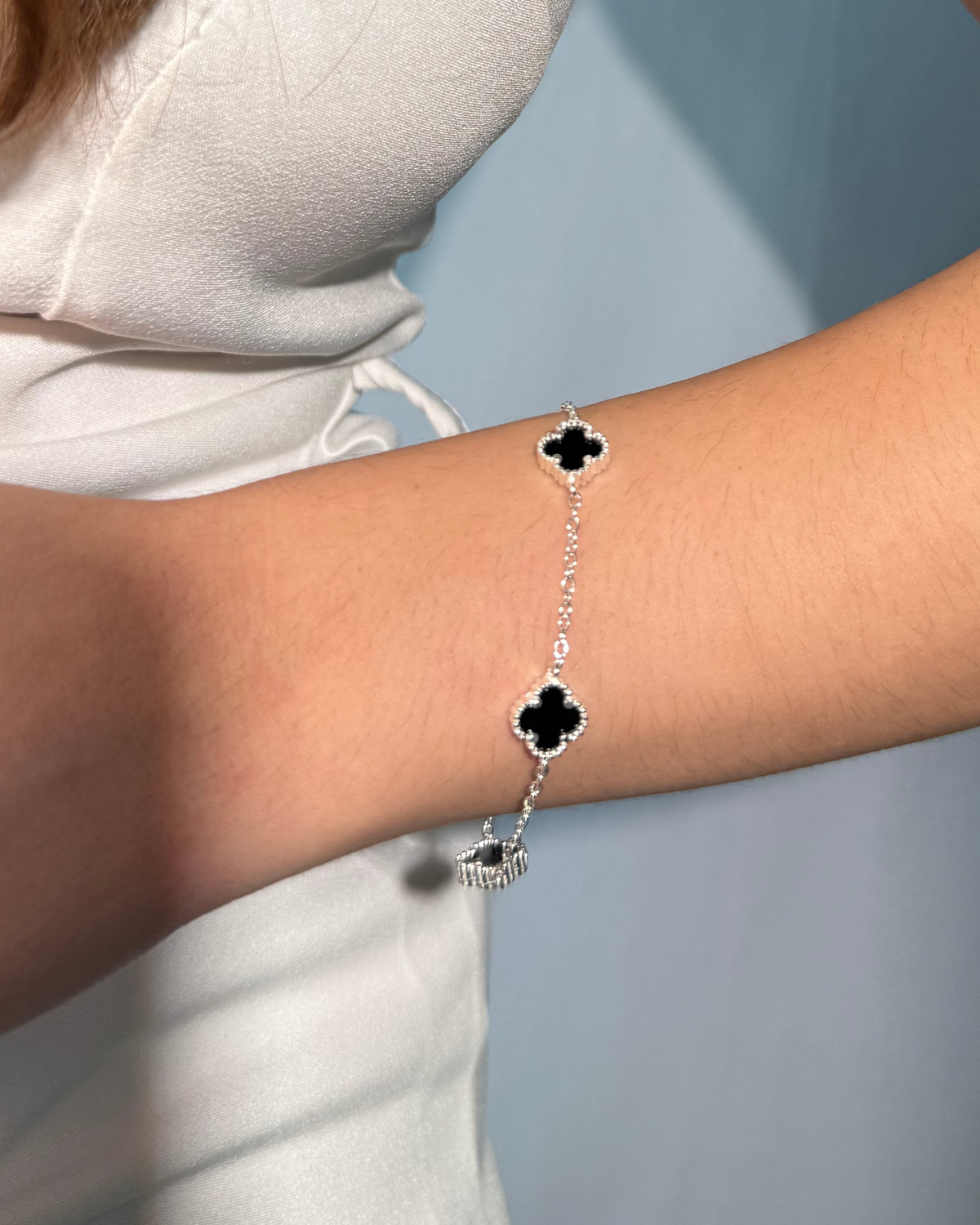 Pulseira Três Trevos Preta em Prata 925