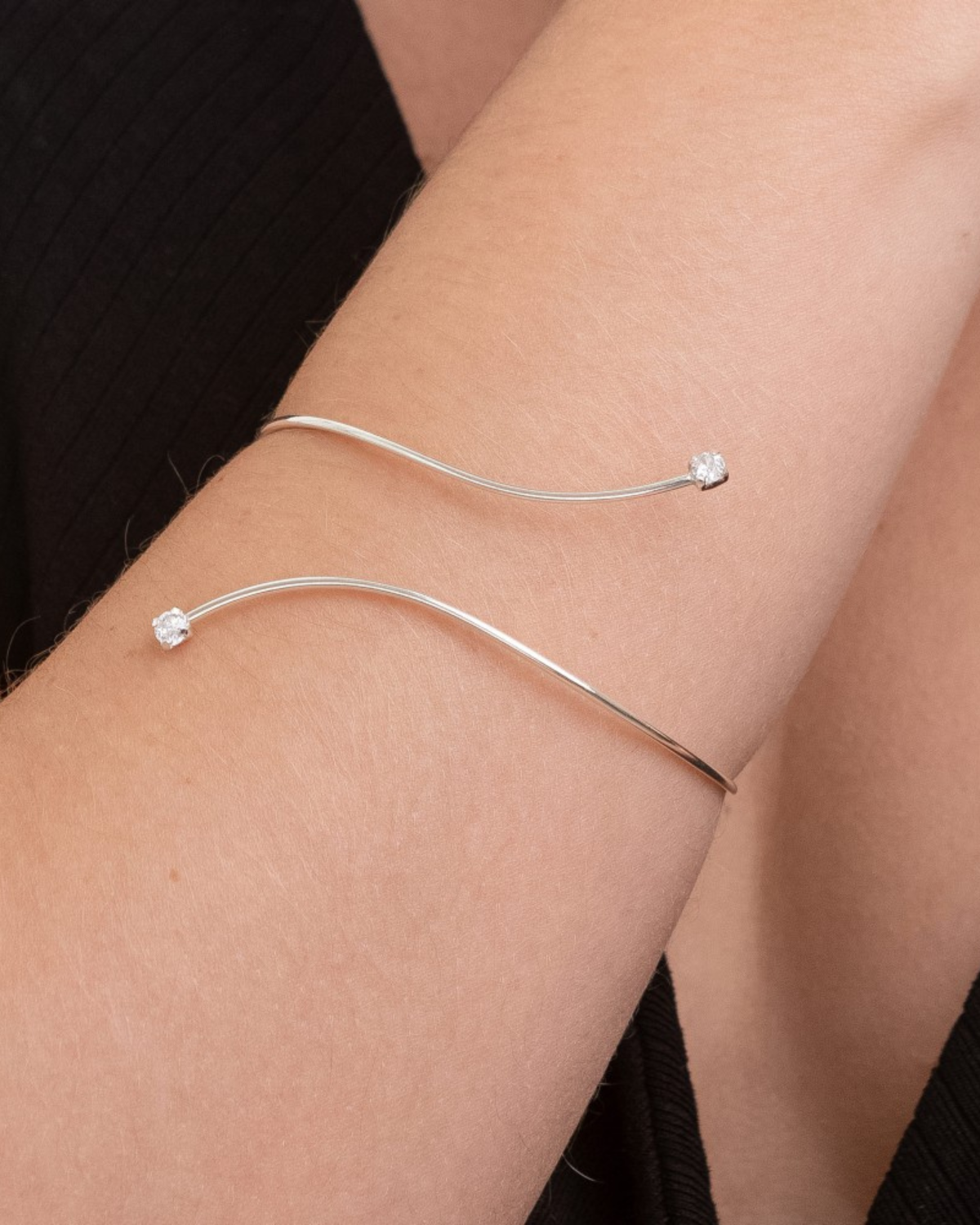 Bracelete Regulável Ponto de Luz em Prata 925