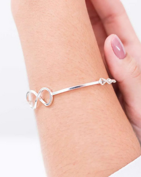 Bracelete Símbolo Infinito Prata 925