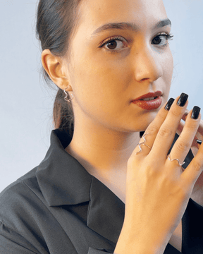 Anel Regulável Fio Ondulado em Prata 925 - Karina Pratas