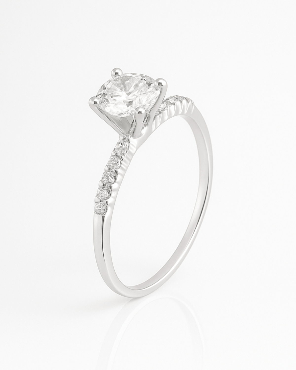 Anel Solitário Cravejado Caixa Alta Prata 925 - Karina Pratas