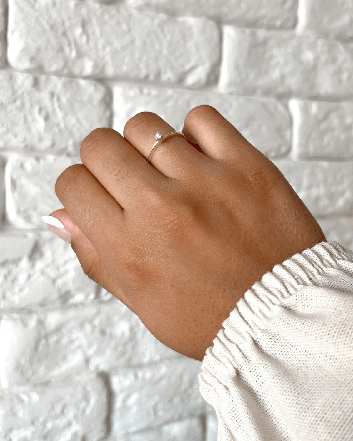 Anel Solitário Pedra em Zircônia Em Prata 925 - Karina Pratas