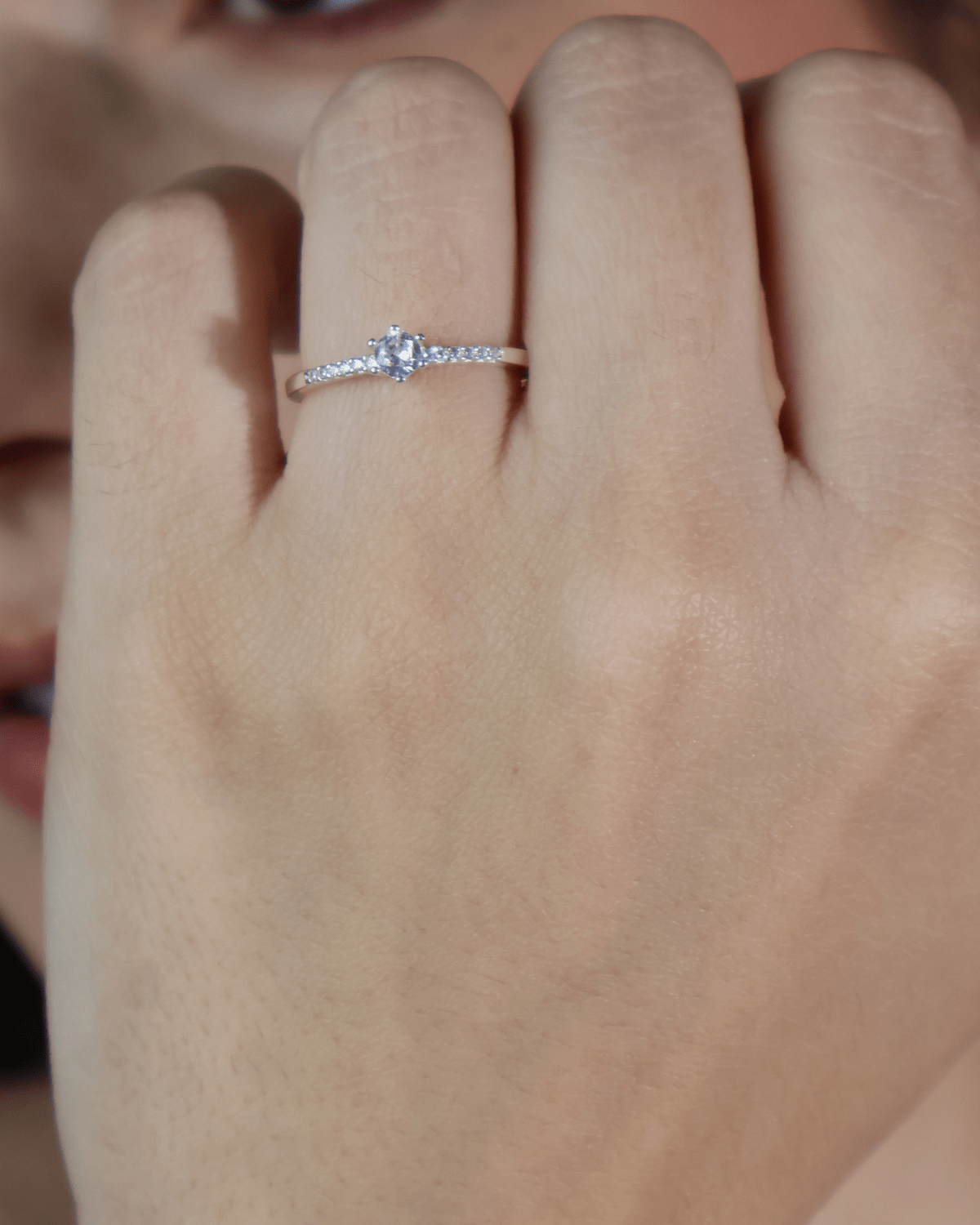 Anel Solitário Zircônia Cravejado Prata 925 - Karina Pratas