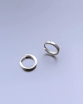 Argola Click Média Prata 925 - Karina Pratas