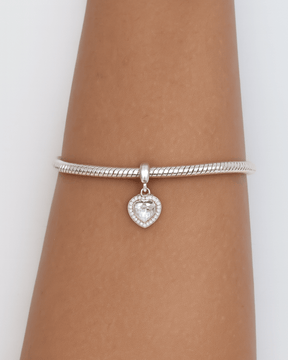 Berloque Coração Ponto de Luz Cravejado em Prata 925 - Karina Pratas