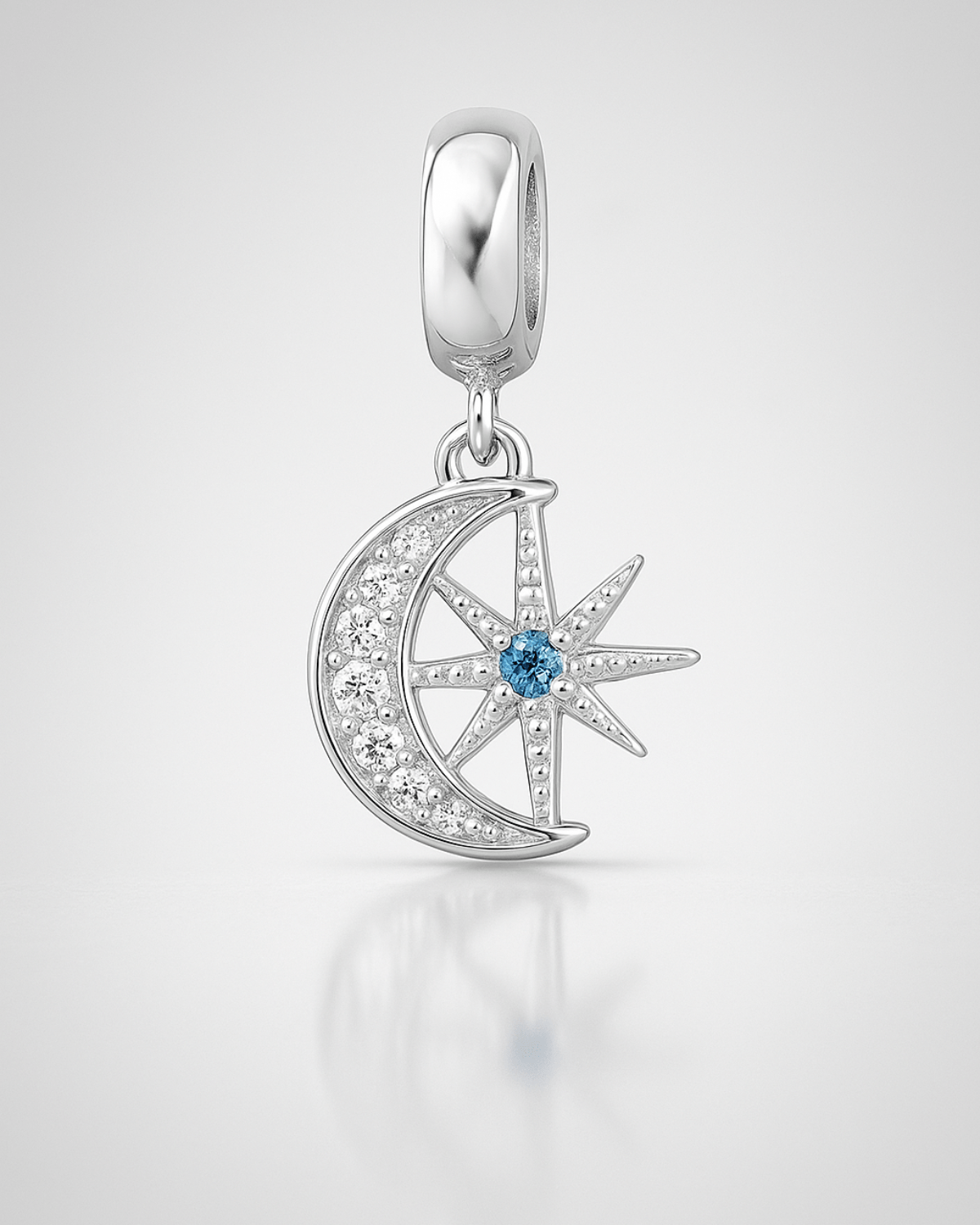 Berloque Lua e Estrela Cravejado Prata 925 - Karina Pratas