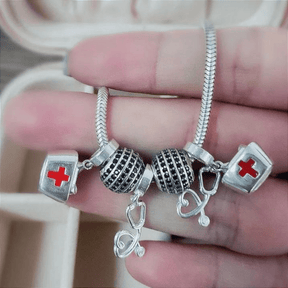 Berloque Profissões Estetoscópio Em Prata 925 - Karina Pratas