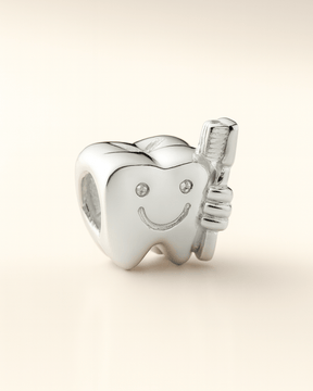 Berloque Profissões Odontologia Prata 925 - Karina Pratas