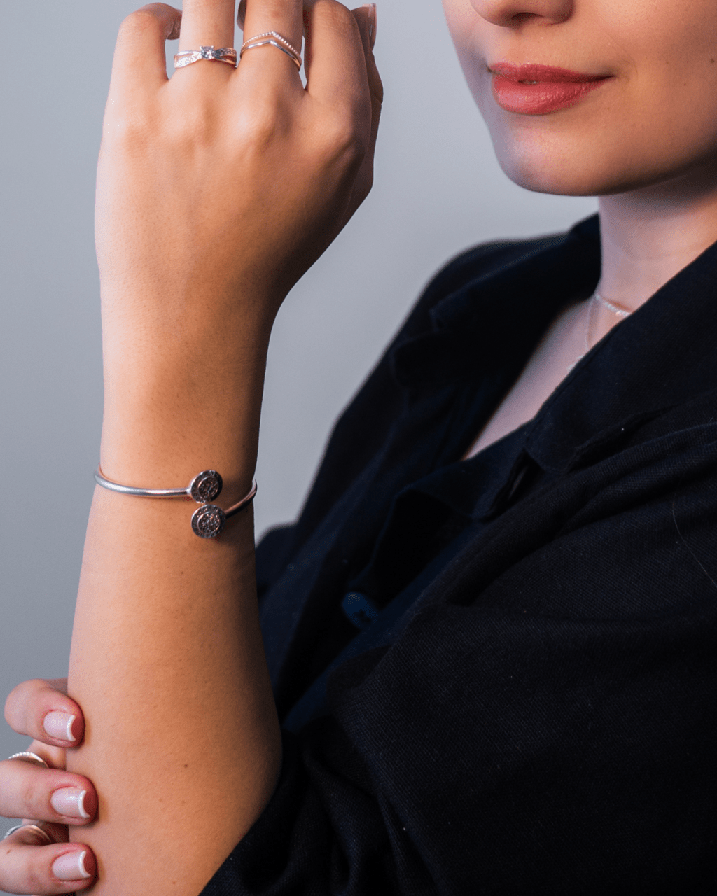 Bracelete Signature Cravejado Prata 925 - Karina Pratas