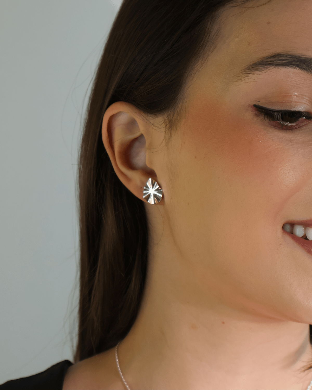 Brinco Gota Abaulada Prata 925 - Karina Pratas