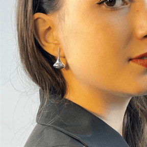 Brinco Gota Alongada em Prata 925 - Karina Pratas