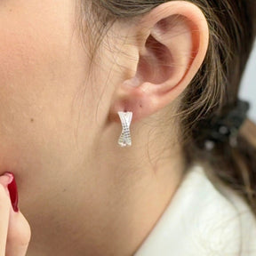 Brinco Torcido Cravejado Prata 925 - Karina Pratas