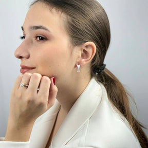 Brinco Torcido Cravejado Prata 925 - Karina Pratas