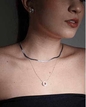 Colar Círculo Vazado Cravejado Prata 925 45 cm - Karina Pratas