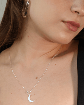 Colar Lua em Prata 925 - Karina Pratas