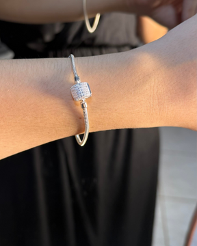 Pulseira Para Berloques Tambor Cravejado De Prata 925