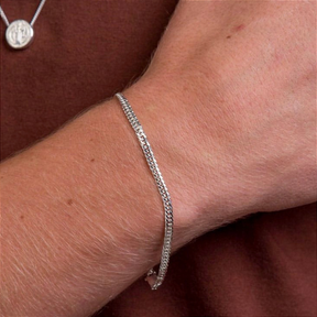 Pulseira De Prata Grumet 3 MM Elegância e Durabilidade em Cada Elo