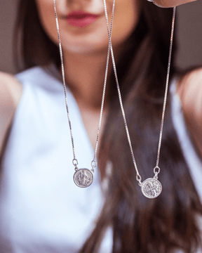 Escapulário São Bento em Prata 925 - Karina Pratas