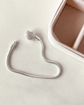 Pulseira Para Berloques de Coração Cravejado De Prata 925