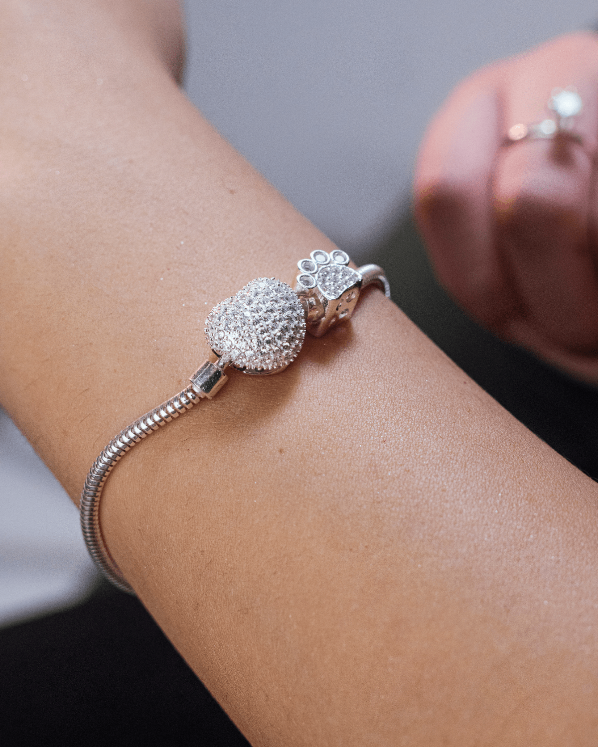 Pulseira Berloques Coração Cravejado De Prata 925 - Karina Pratas